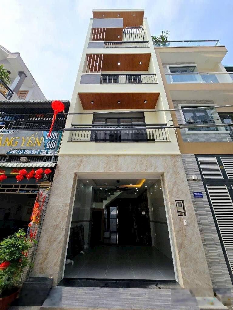 Bán nhà đẹp chuẩn nhà phố xe hơi ngủ trong nhà