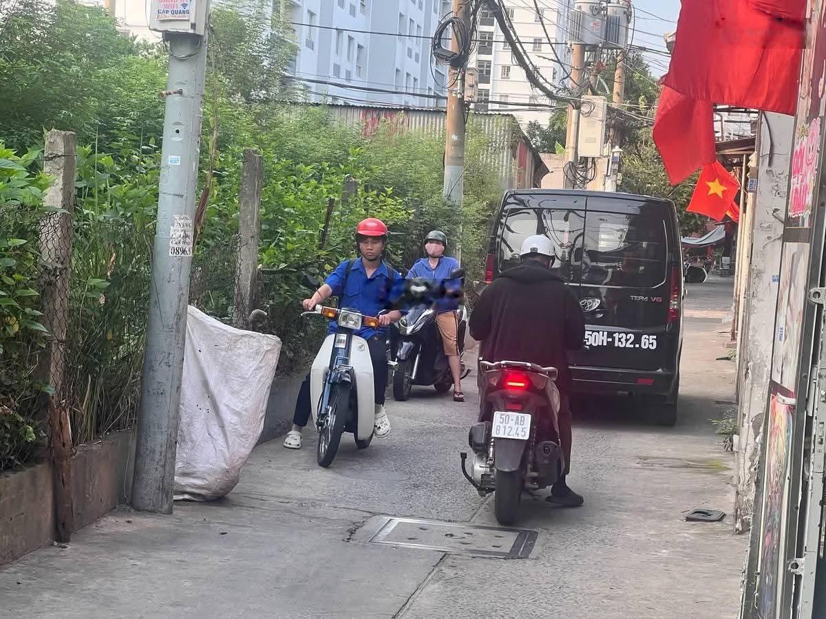 Bán nhà hxh hòa bình - tân phú - 48m2 - 2 tầng