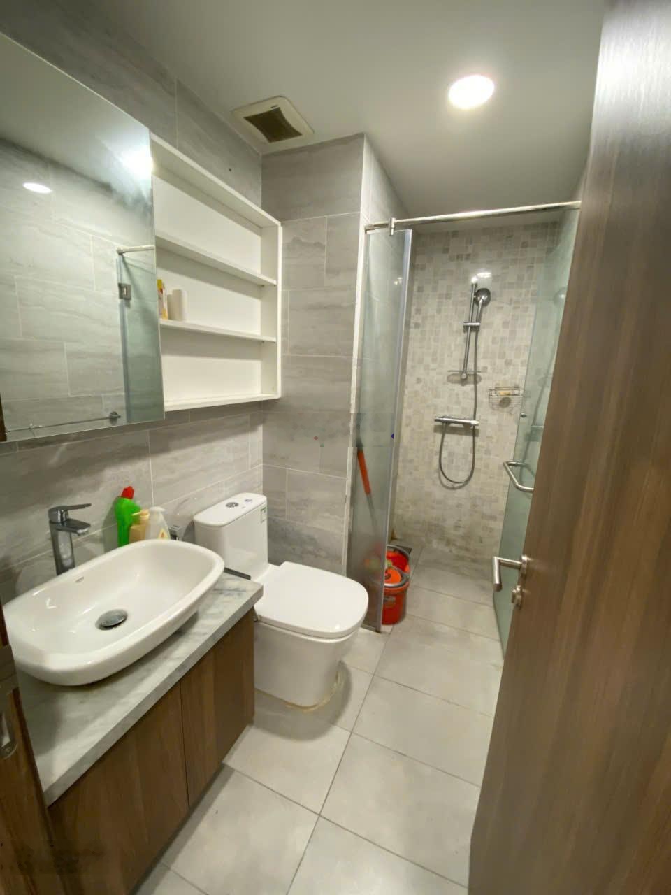 Cho thuê căn hộ 2PN, 78m2 tại Oriental Plaza 685 Âu Cơ, Q.Tân Phú giá 12tr nhà đẹp LH:0779072306