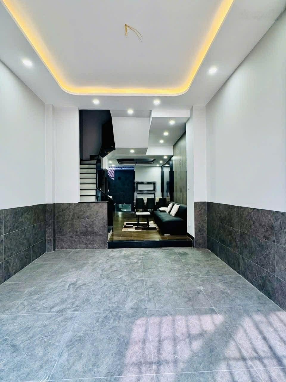 Nhà mới trệt 2 lầu, Trường Lưu Long Trường, hẻm xe hơi, hoàn công giá chỉ 5,95 tỷ