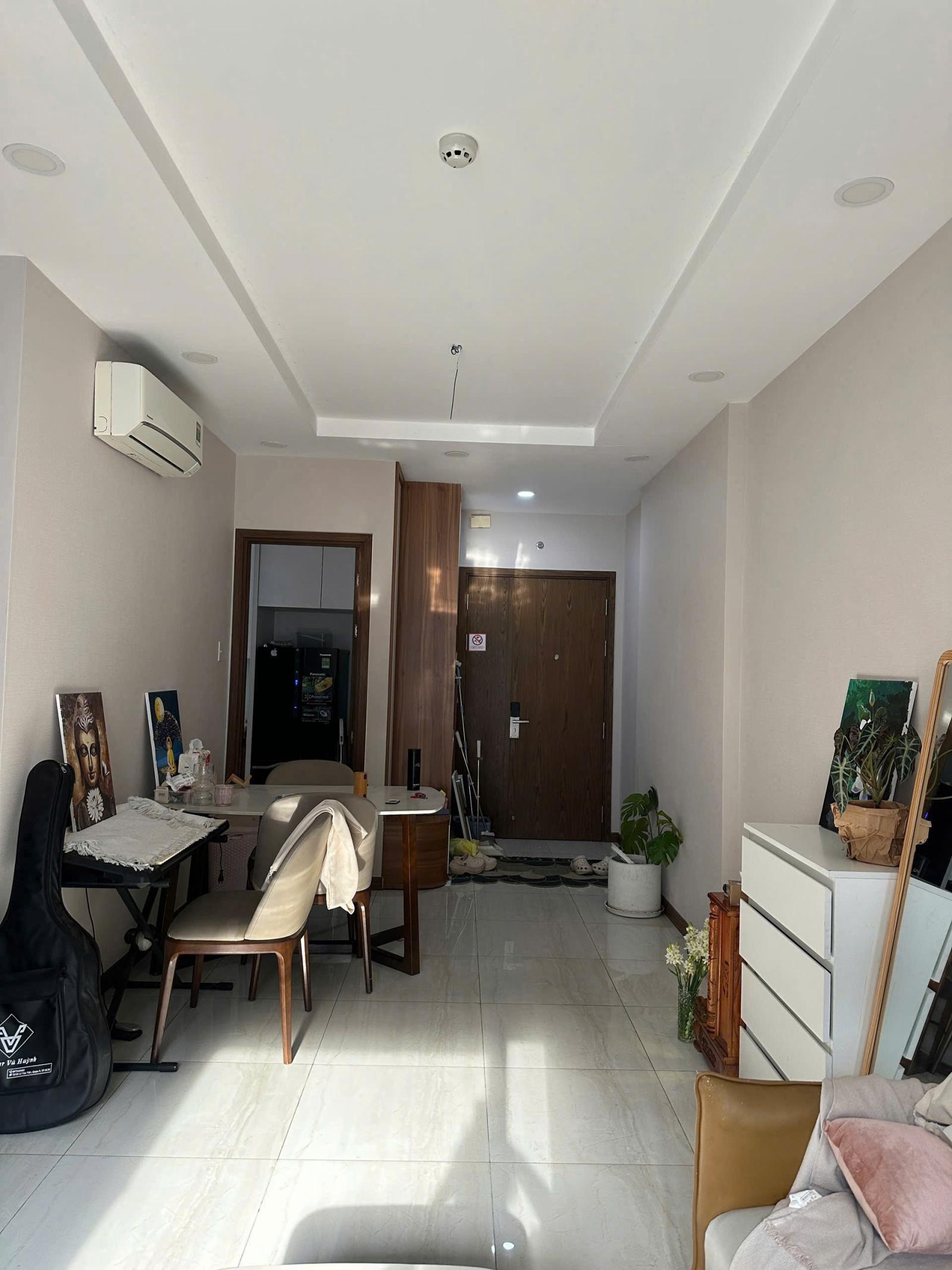 Độc quyền: Bán nhanh 2PN căn góc tháp A - 70m2 - sổ hồng - sẵn hợp đồng thuê - bán nhanh 4,150 tỷ