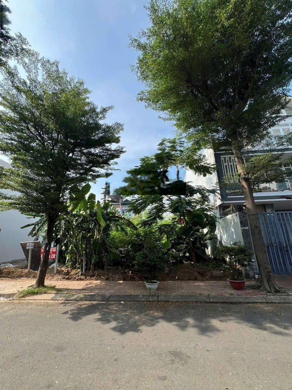 Đất đẹp không lỗi phong thủy kdc kim sơn, dt: 5x21m, vị trí hiếm bán
