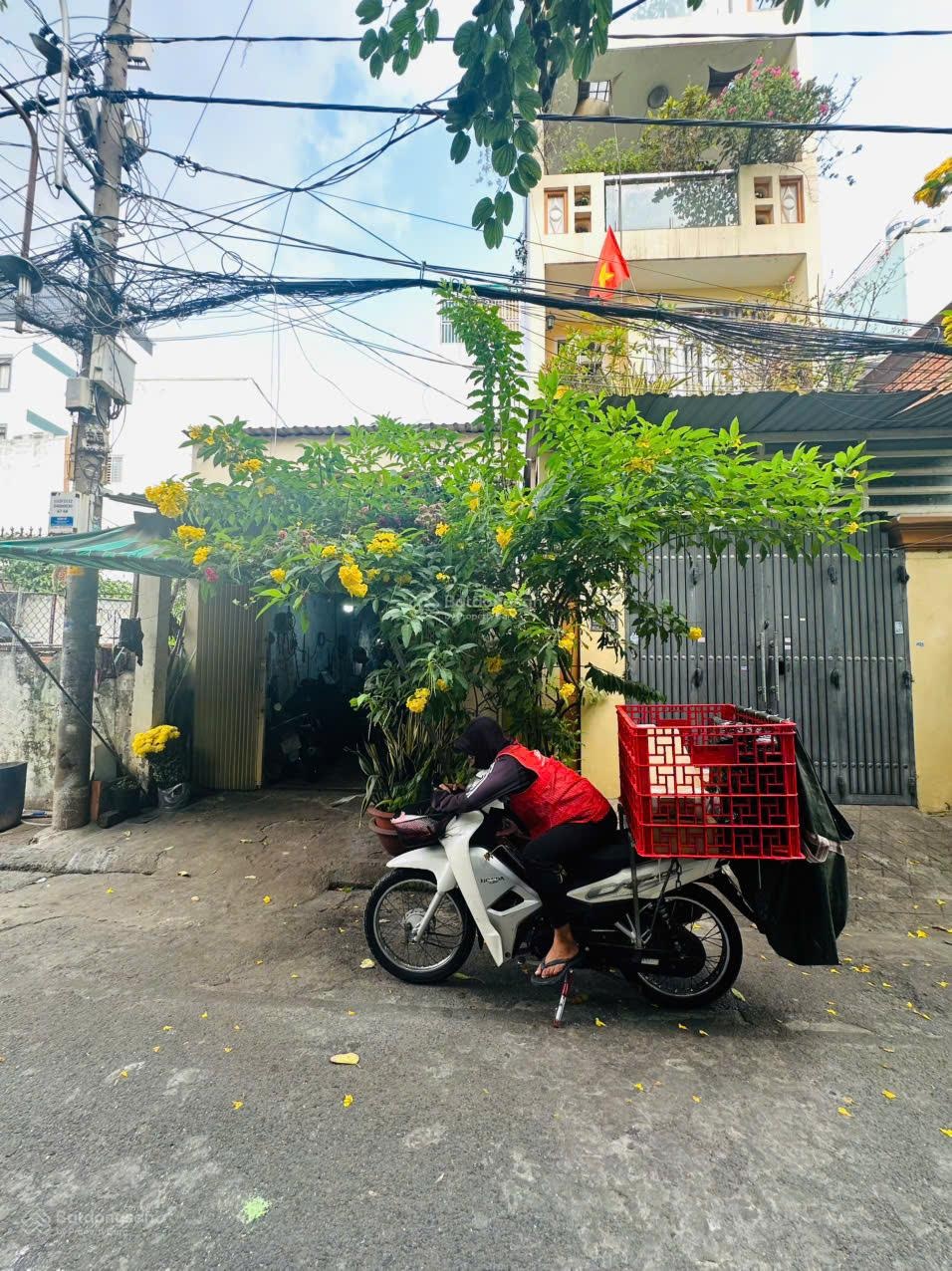 Giá tốt nhất khu vực hẻm 7m xe hơi thoại ngọc hầu 4x17m chỉ 7.2 tỷ