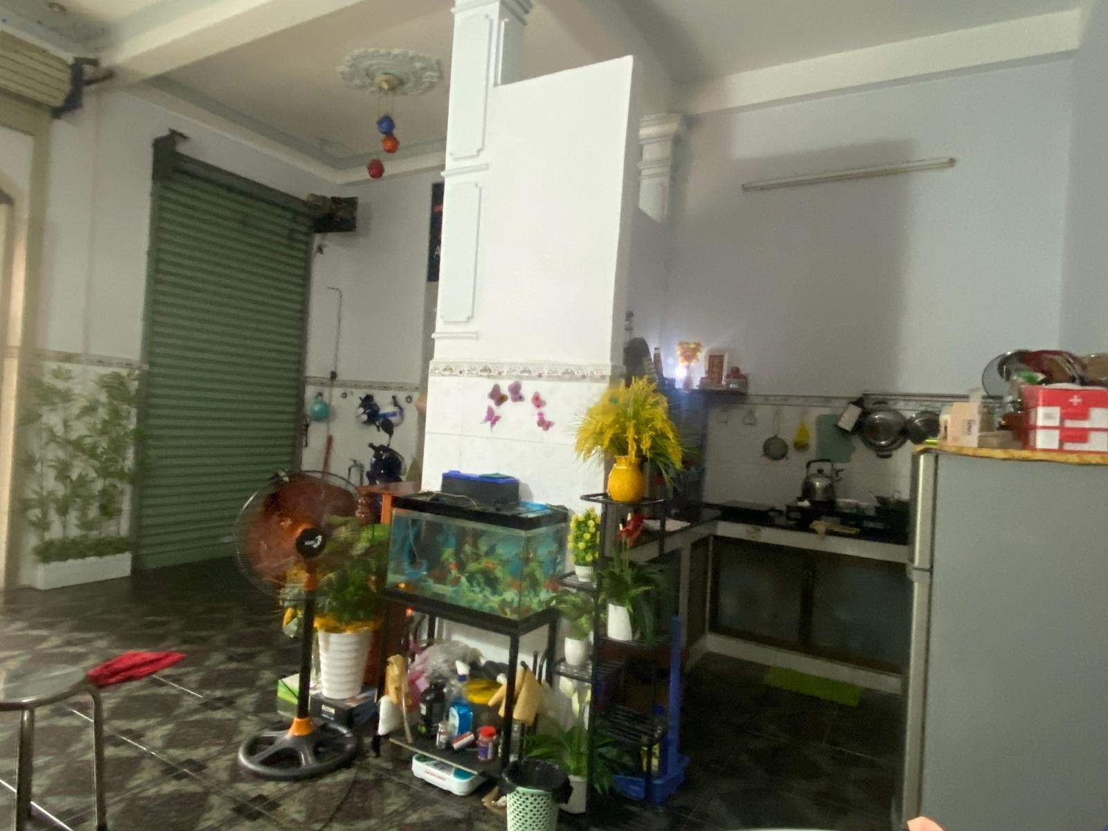 Cần bán gấp nhà bề ngang khủng chỉ có duy nhất tại tân bình giá chỉ : 7,9 tỷ