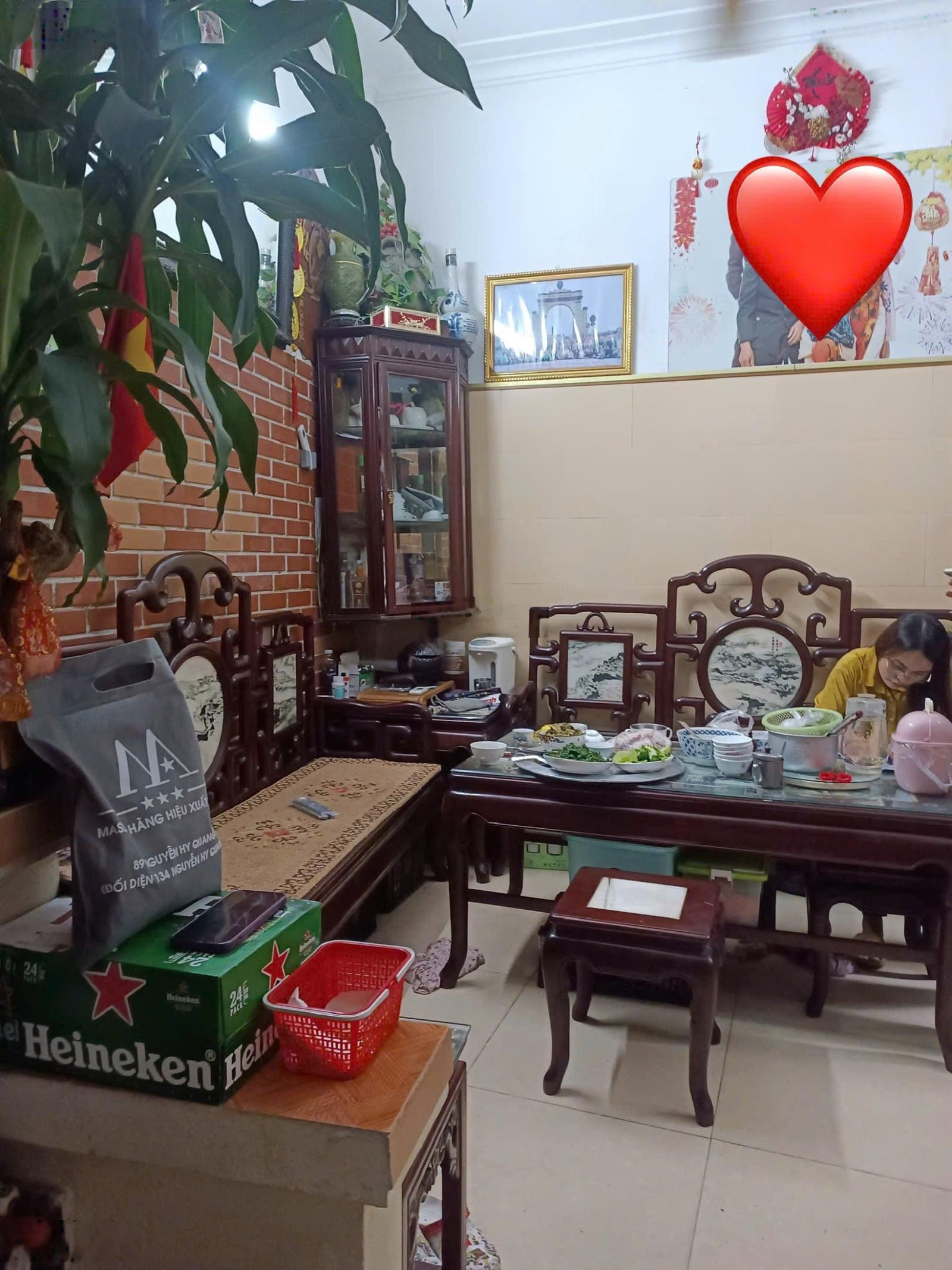 Bán gấp nhà riêng phố hạ hồi 5 tầng mặt tiền 5m giá 10.2 tỷ sau nhà mặt phố ở luôn lh cc 0972472697