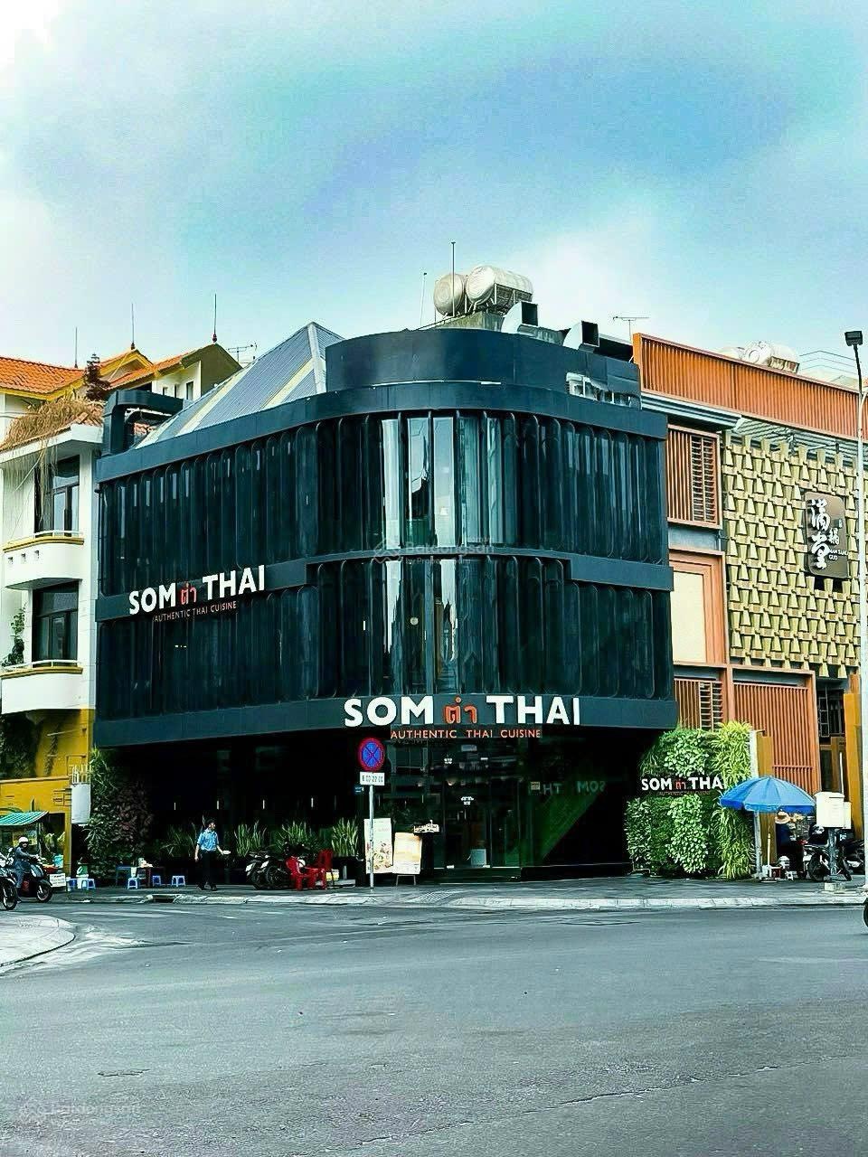 Hot - góc 2MT Hoàng Hoa Thám, Bình Thạnh - 8.5x20m - 4 tầng - HĐT 155 triệu/th - giá 60 tỷ