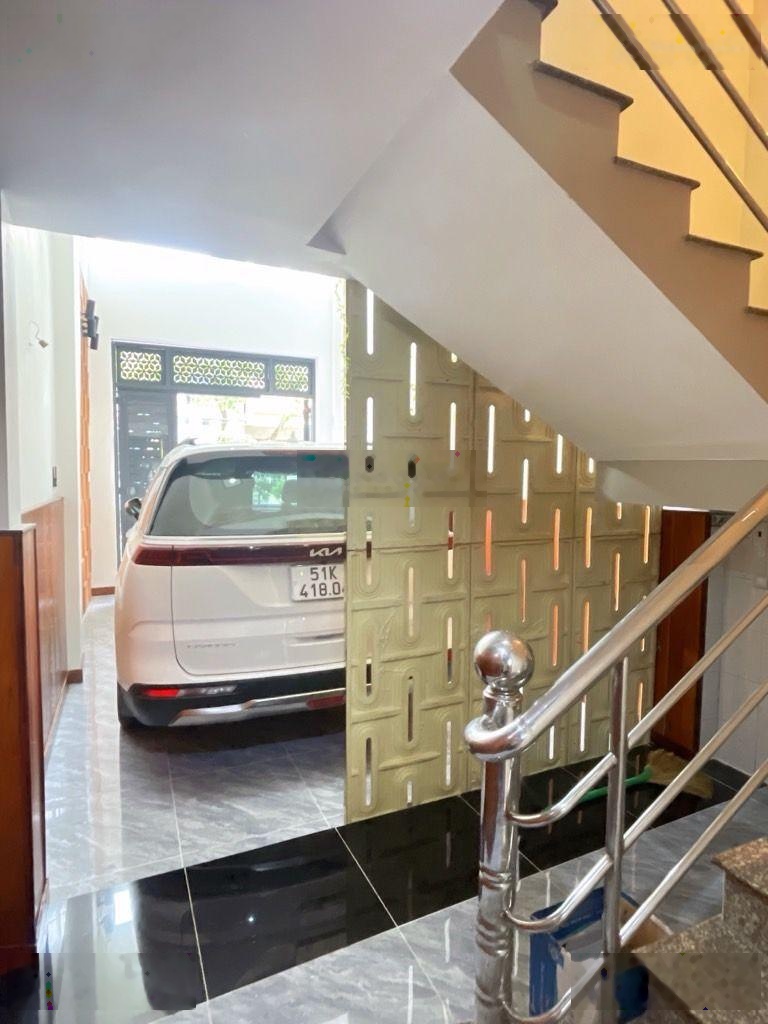 Mặt tiền 4 tầng kinh doanh - sát đường phạm hùng - quận 8 - xe hơi đậu trong nhà - dtcn 67m2 -