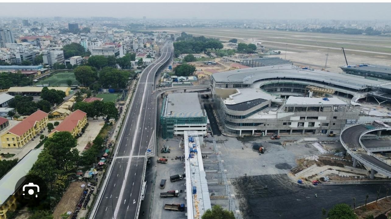 Bán lô đất đẹp mặt tiền đường C2 - Hoàng Hoa Thám - đối diện nhà ga T3 Tân Sơn Nhất - P13 Tân Bình