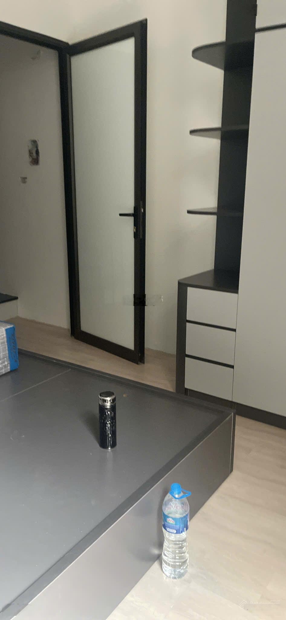 Chính chủ bán nhà 5 tầng số 12D Ngõ 213 Tân Mai, Giá 6,9 tỷ Lh 0911324569