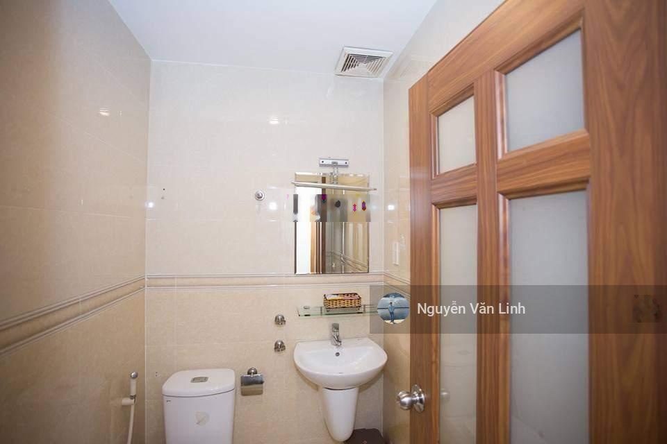 Giảm ngay 8 tỷ! Bán nhà 7 tầng khách sạn doanh thu khủng 300tr/tháng, 8mx20m, chỉ 40 tỷ