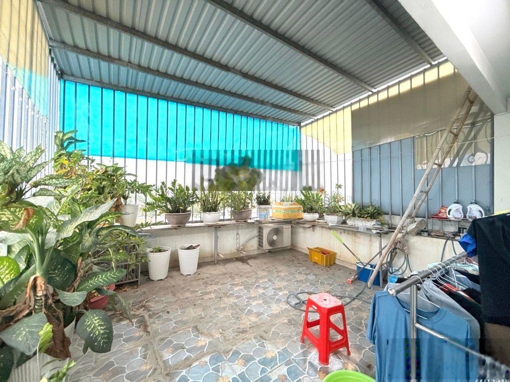 Nhà Mặt Tiền Ngay Chợ An Phú Đông - 4 Lầu - Full Nội Thất Gỗ Quý - Giá 5.95 Tỷ