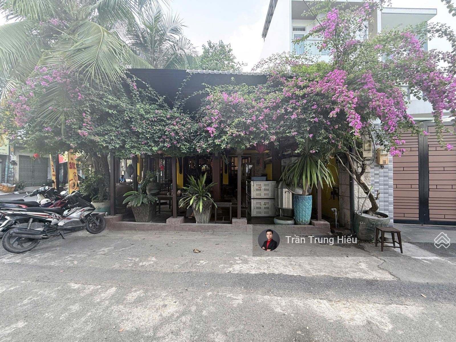 Nhà 4 tầng sân vườn - hẻm ô tô tránh đường Tân Lập 2 - vị trí gần Vincom sầm uất nhất quận 9 cũ