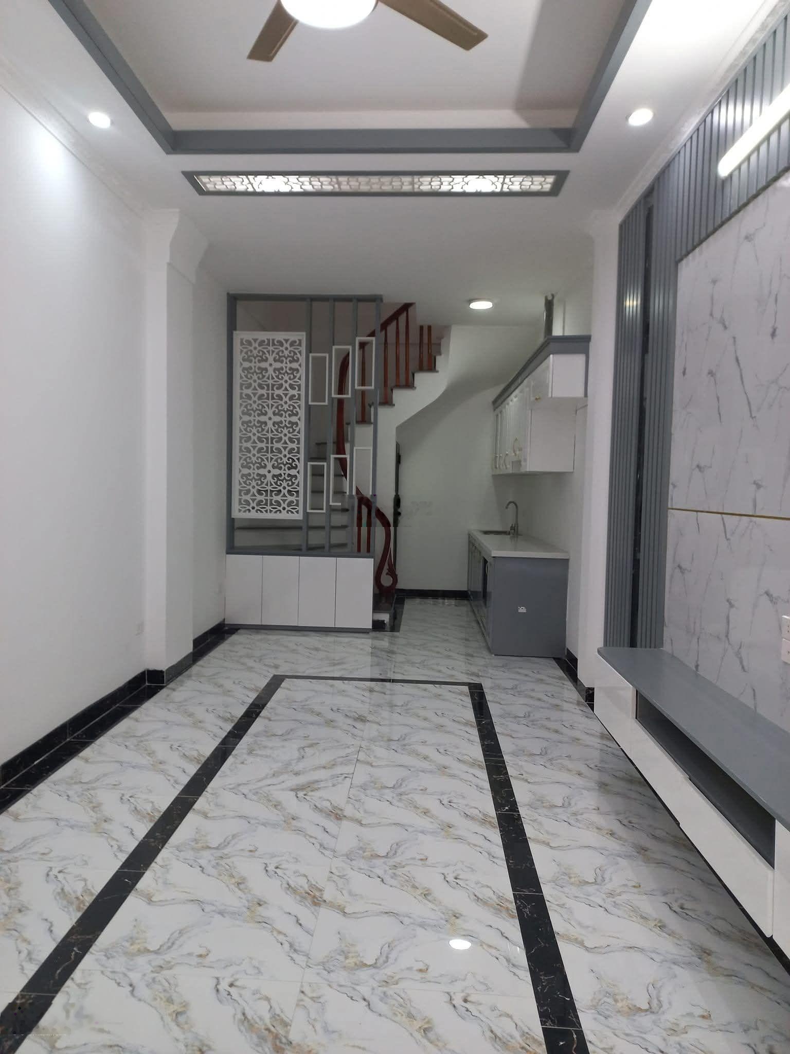 Bán nhà 5 tầng tứ hiệp - thanh trì - giá chào : 7.2 tỷ - đt : 0978733569