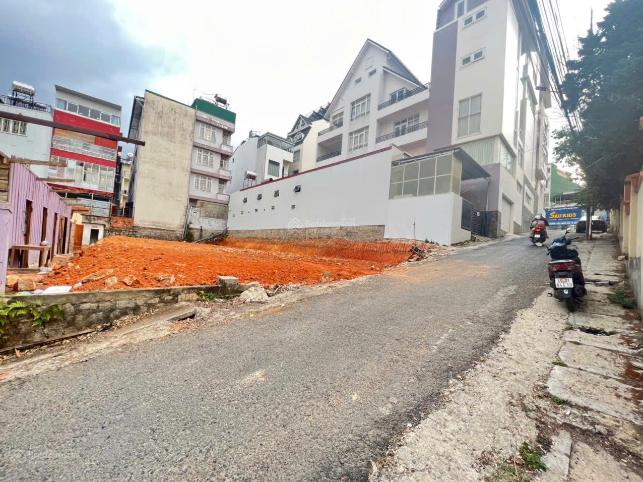 Bán đất Phù Đổng xây khách sạn 130m2, giá chỉ 8,5 tỷ giá Fo chưa qua đầu tư