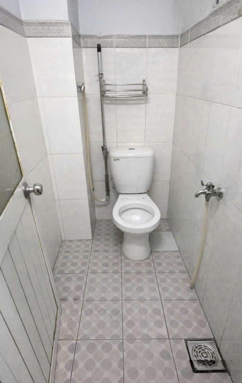 Nhà Bình Trị Đông Hẻm 6m Thông Sát Quận 6 2 Tầng Chỉ 3.5 Tỷ