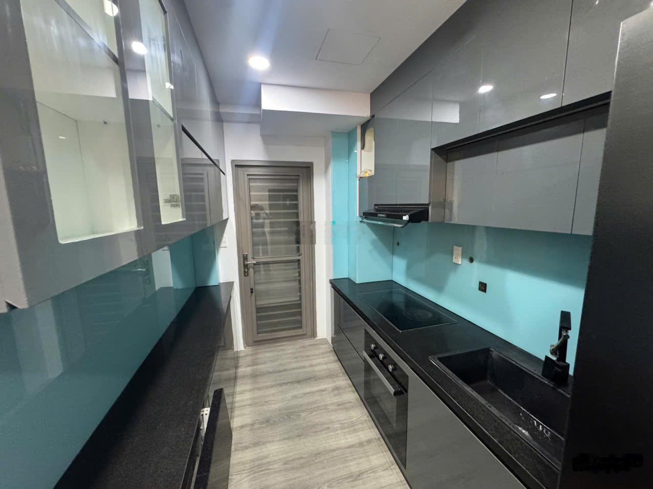 Bán căn hộ tại Saigon South Residences view đẹp, nhà mới giá chỉ 5,4 tỷ