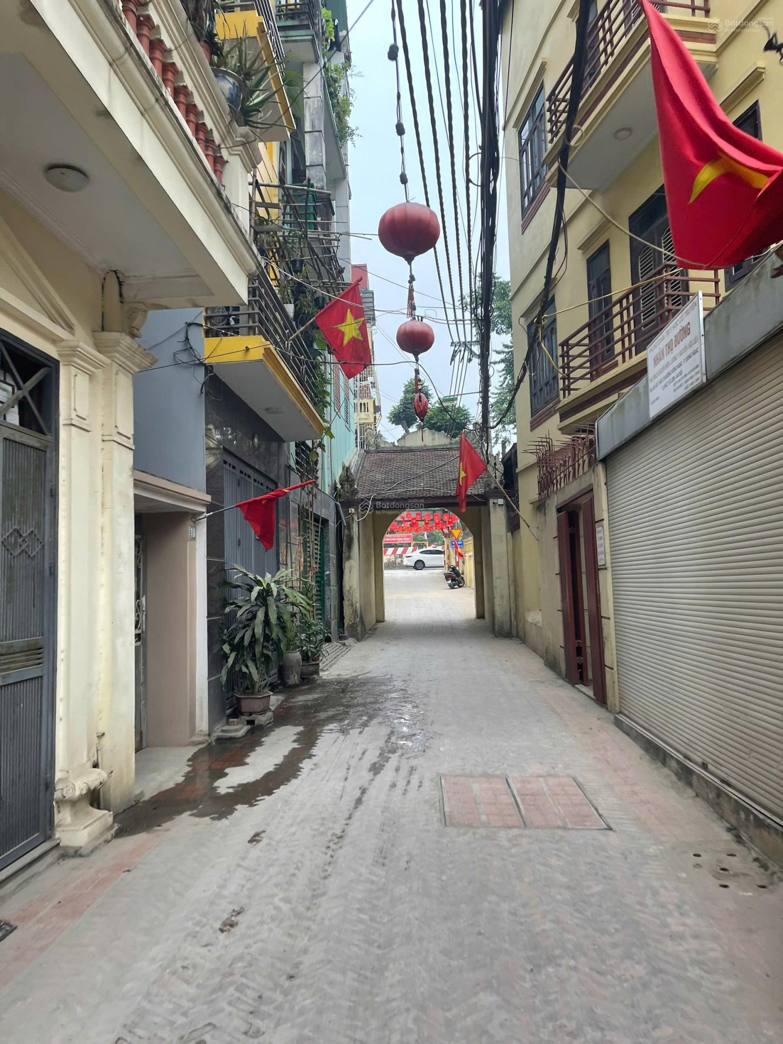 Bán nhà 6 tầng new 100% thang máy - làng cổ đông ngạc ô tô kinh doanh.lh 0978996831