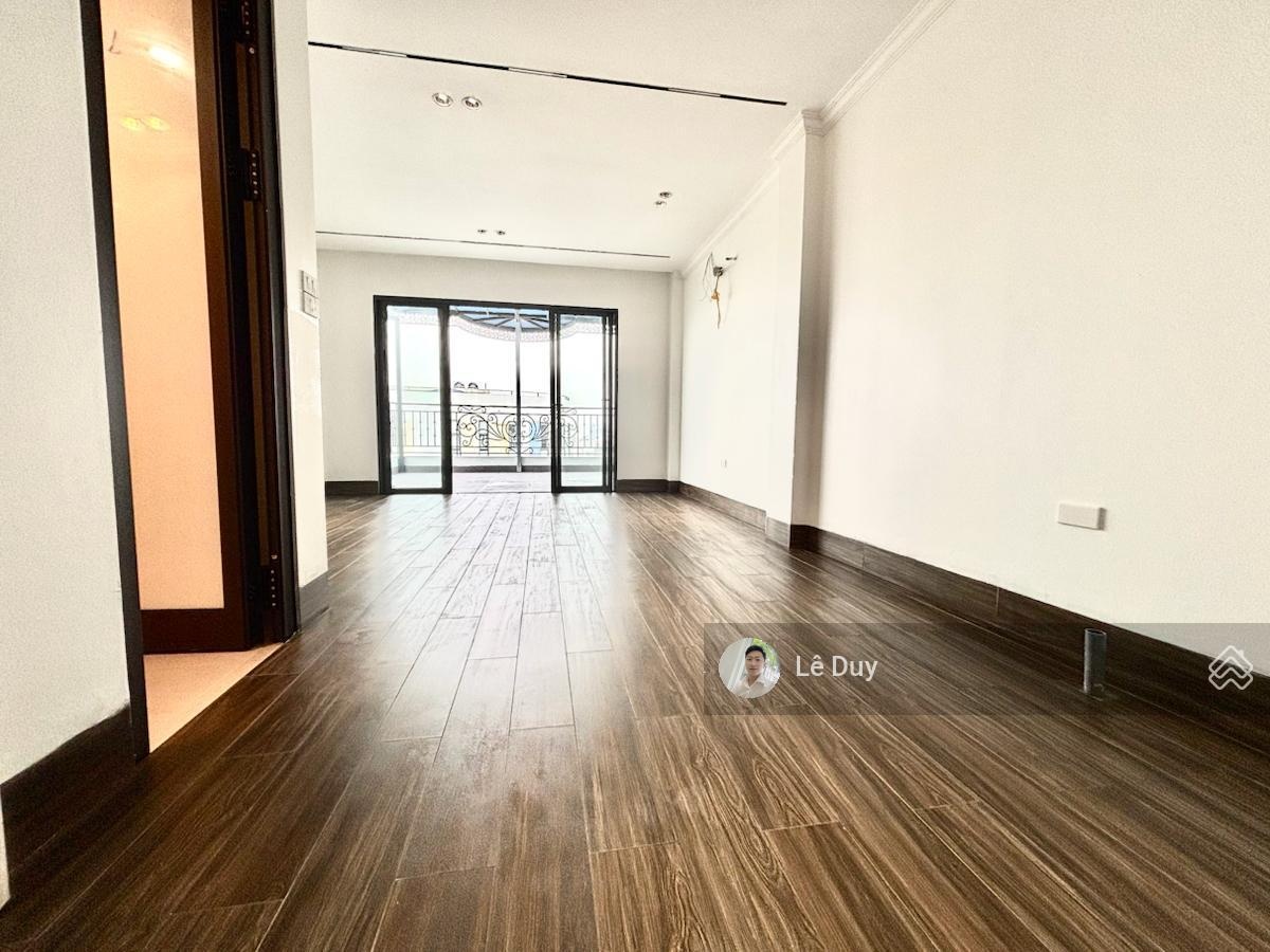 Bán nhà 8 Tầng Thang Máy phố Trường Chinh, Đống Đa. Em họ Mặt phố, Gara oto -Kinh doanh. Giá 26,5tỷ