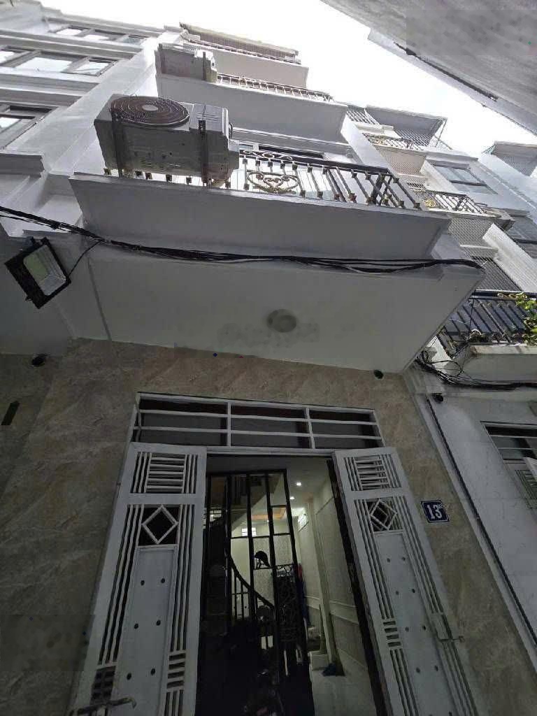 Bán Nhà riêng Phú Lương giá rẻ , 30m nhà đẹp, sinh viên đang thuê