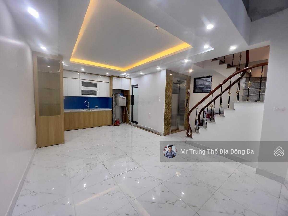 Mê hồn! Ngõ đẹp phố Trung Phụng, nhà mới tinh 6 tầng thang máy, lô góc nội thất xịn, ở ngay