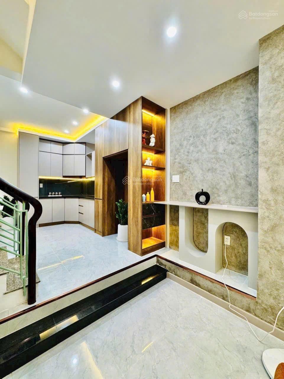 Giảm 500 triệu bán gấp nhà Minh Phụng, 48m2, 1 trệt 1 lửng 1 lầu 3 PN, hẻm 5m thông, gần chợ Cây Gõ