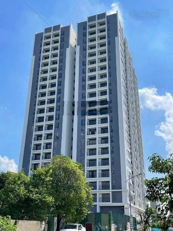 Bán nhanh căn hộ 3PN 90m2 sổ đỏ sẵn GD. Tầng trung đẹp - Nhận nhà luôn. LH xem nhà 0946509191