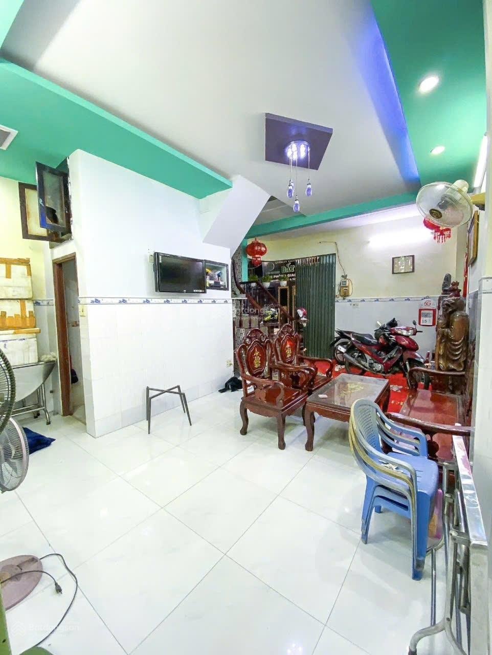 Bán Nhà Đồng Đen Khu Bàu Cát Tân Bình Hẻm ô tô 6 mét 58M2(5 x11,7)m2 Gía 6,89 Tỷ!