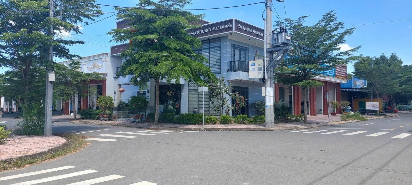 Bán đất nền dự án Long Cang Residence, 1,75 tỷ, 72m2, nhiều tiện ích, đẹp, hot