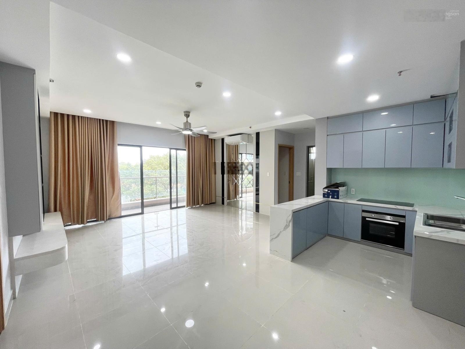 Chủ nhà cần bán gấp căn hộ tại chung cư Everrich rộng 68m2 giá 5.3 tỷ tại chung cư Everrich