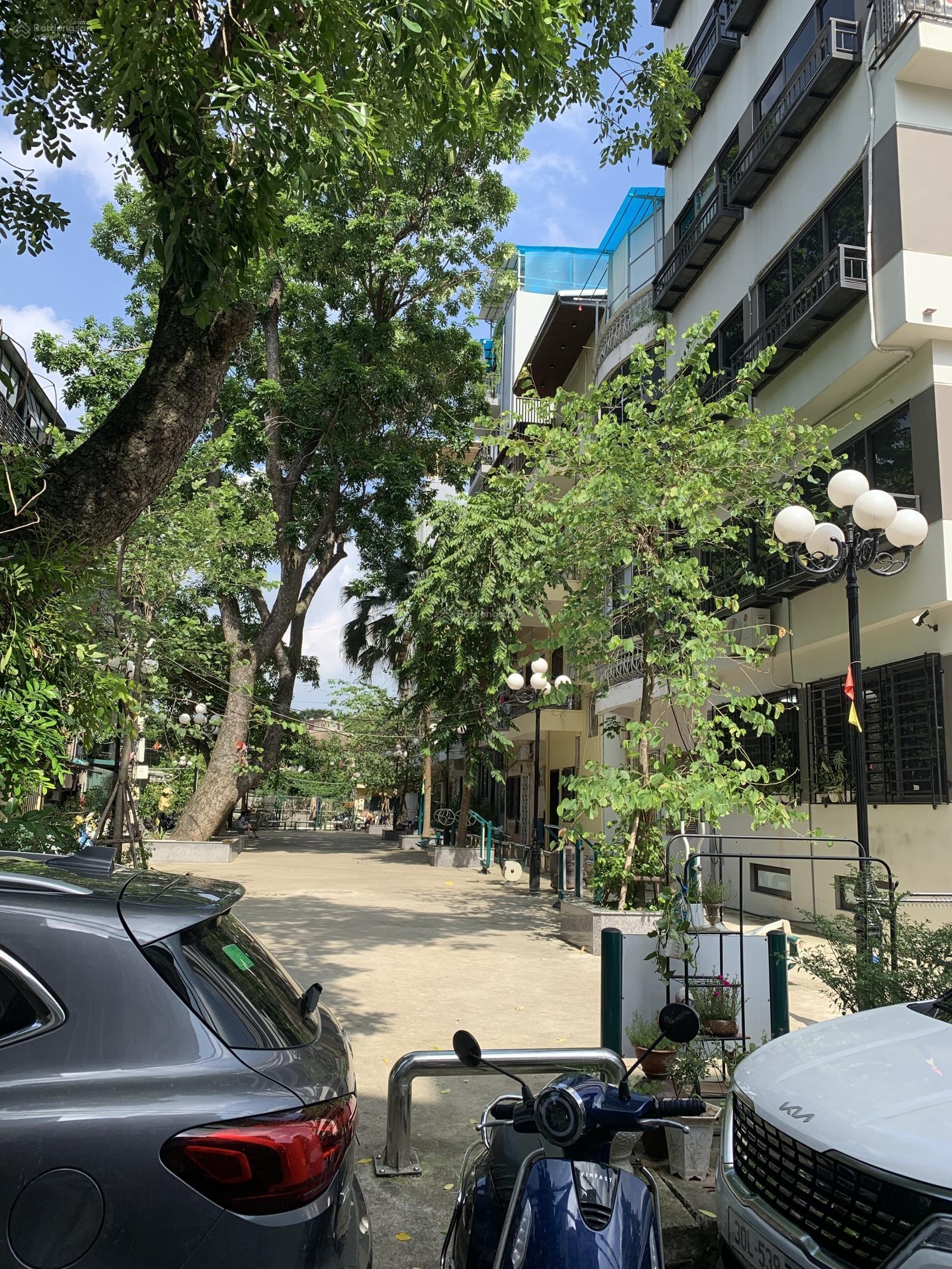 Bán nhà liền kề ngõ 124 Minh Khai 100m2xây 5 tầng, mặt tiền 6m, thoáng trước sau. Giá 36tỷ