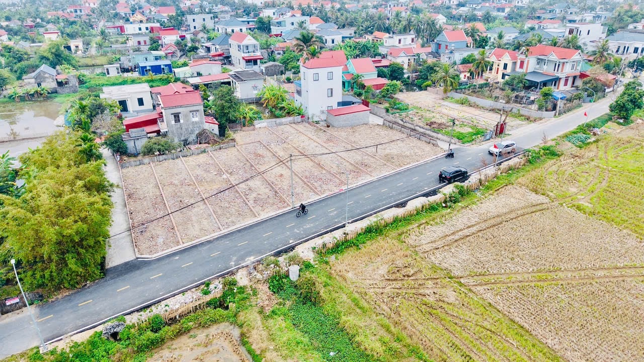 Bán đất mặt đường Cốc Liễn Minh Tân Kiến Thụy gần ga Minh Tân