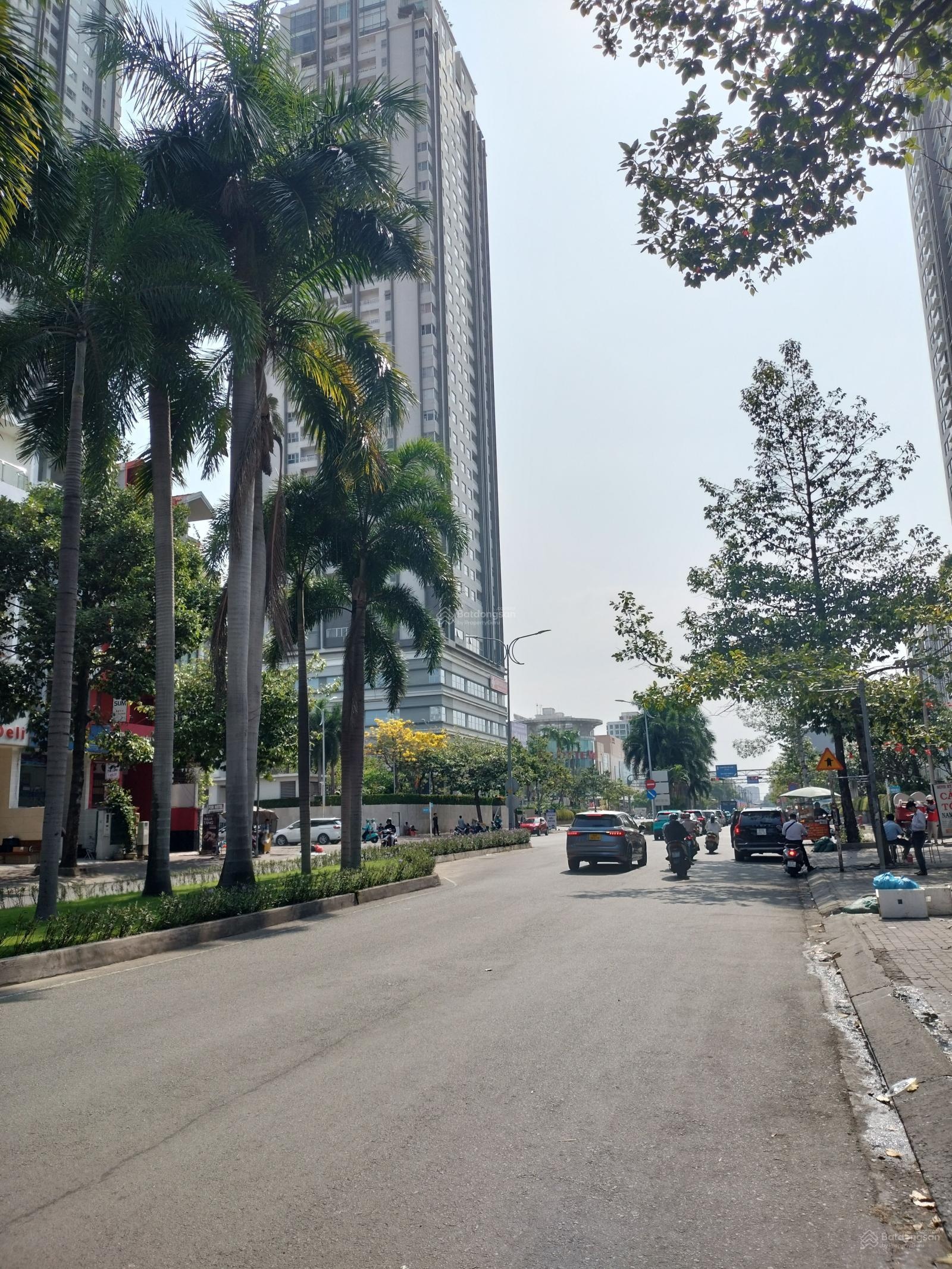 Bán đất mặt tiền Nguyễn Thị Thập DT: 5x20m khu Himlam quận 7 - giá; 31 tỷ