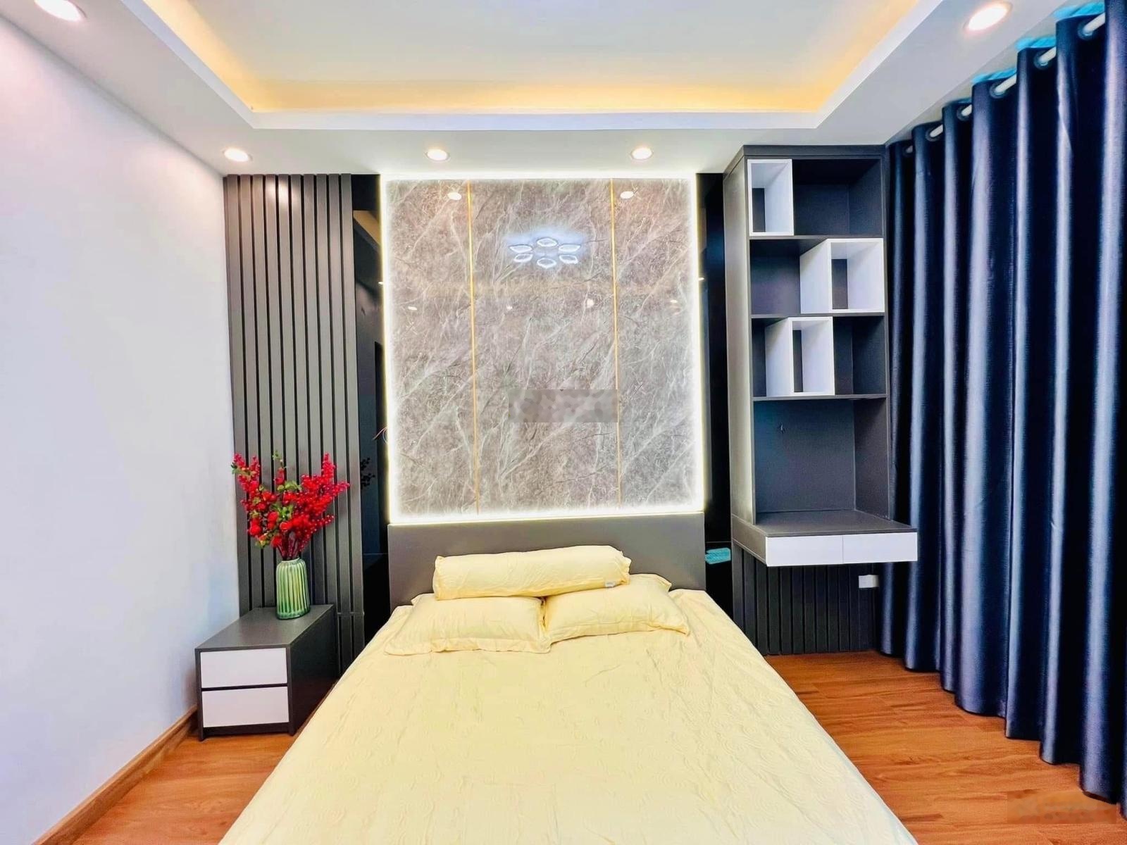 Bán Nốt ! Lê Trọng Tấn, 20m ra phố, VF3 đỗ cửa, siêu vị trí kinh điển khu phân lô cán bộ Thanh Xuân