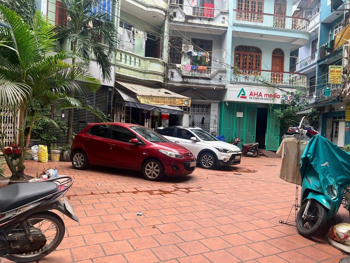 Nguyễn Chí Thanh, cách 5 mét ra ngã 5 Đê La Thành, DT: 46m 4 tầng, ô tô đỗ cửa, Giá chào 19,5 tỷ