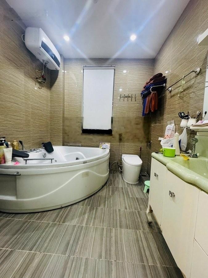 Bán nhà phố Dịch Vọng Hậu, Cầu Giấy, 80m2, ô tô, thang máy, kinh doanh, ngõ thông, 25 tỷ