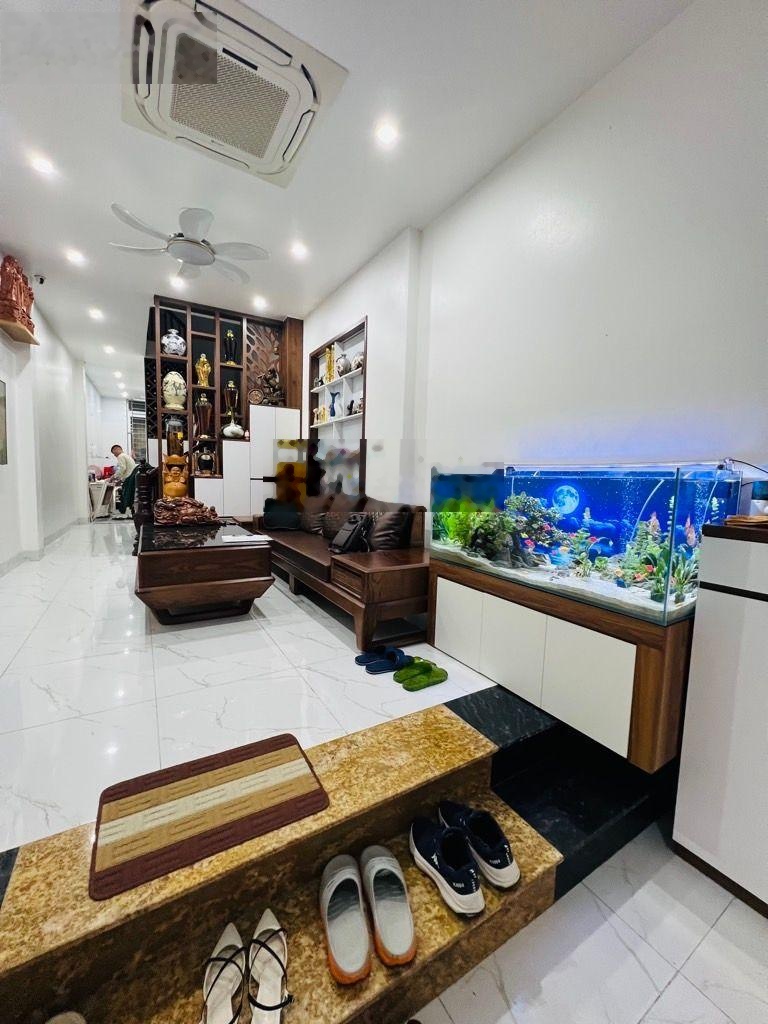 Bán nhà Định Công Hoàng Mai 32m2 4 tầng 6,35 tỷ, Nhà xây 4 tầng chắc chắn, thiết kế hợp lý