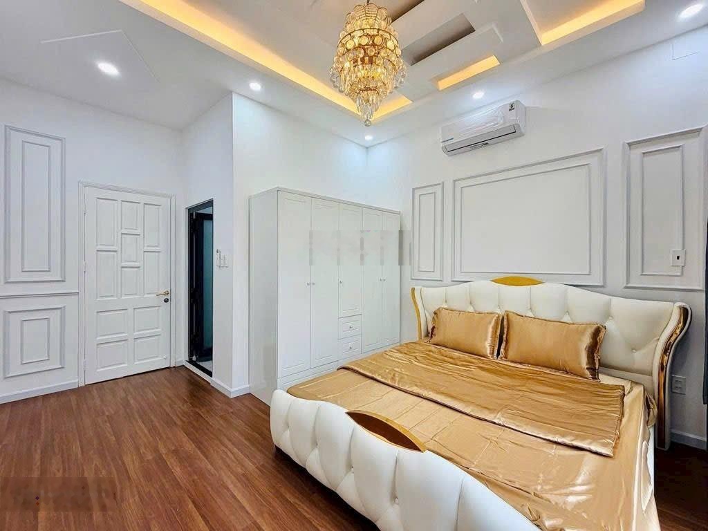 Bán nhà riêng Gò Vấp-Hẻm ô tô-Gần EMART-Sát mặt tiền đường Phạm Văn Chiêu-P14-60m2-4x15-5tầng-4PN