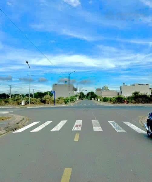 Bán đất khu vực sân bay long thành - giá 12tr/m2 - sổ riêng - công chứng ngay