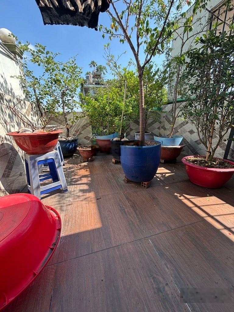 Bán nhà MT Cây Keo - Luỹ Bán Bích. DT: 45m2, 5 tầng, sổ hồng riêng, giá 13,8 tỷ TL