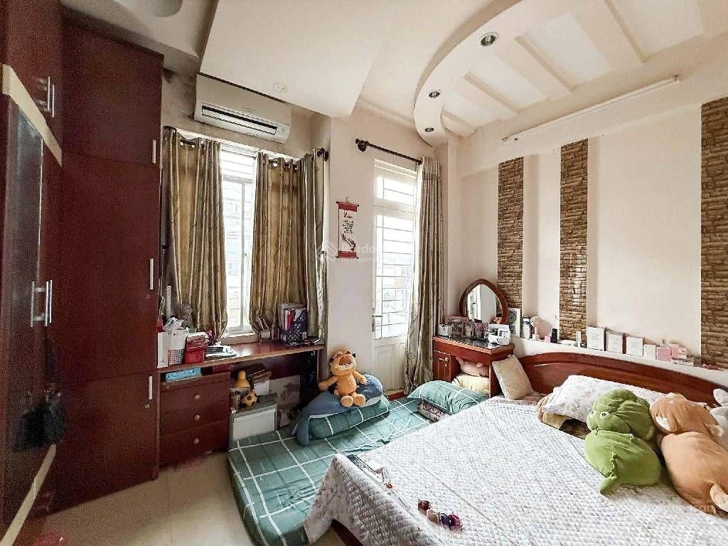 Bán nhà 5 tầng hẻm xe hơi đường Cao Thắng phường 12 quận 10