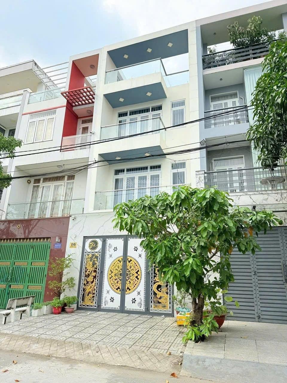 Nhà xây mới 5x20, 4 tầng khu Ao Sen Tên Lửa Ngay Aeon mall chỉ 15.5 tỷ TL