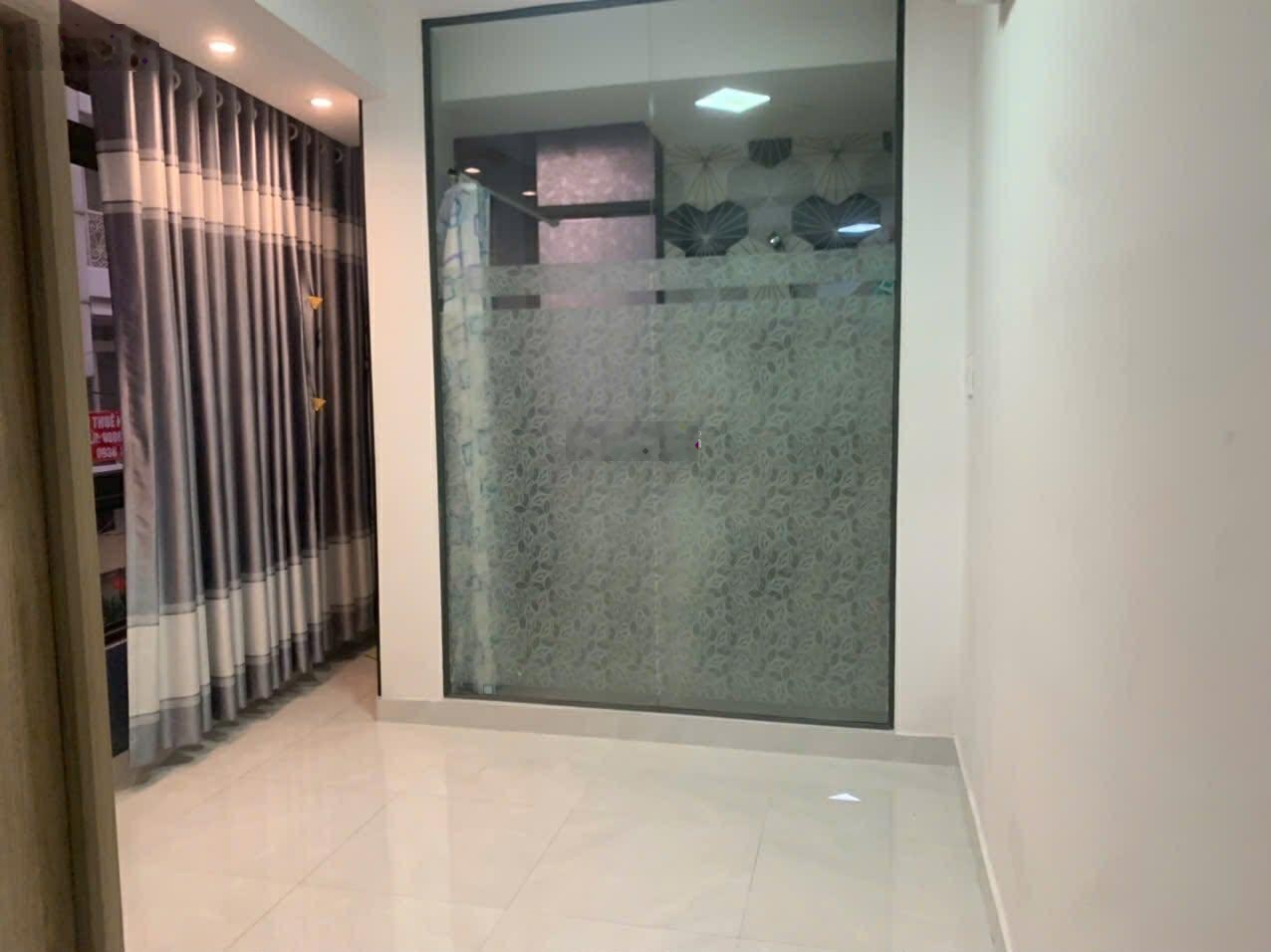 Phòng cho thuê 3mx6m , 543/11A Nguyễn Đình Chiểu, Phường Bàn Cờ, TP. HCM.