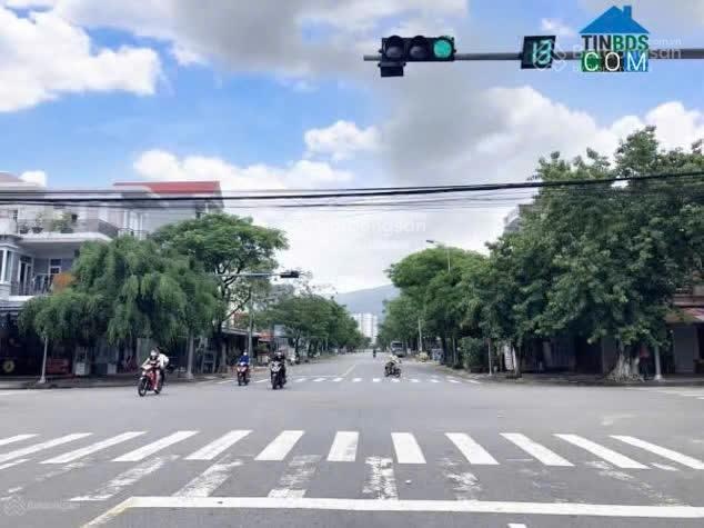 Cặp đất vàng nguyễn văn thoại cách biển mỹ khê 200m