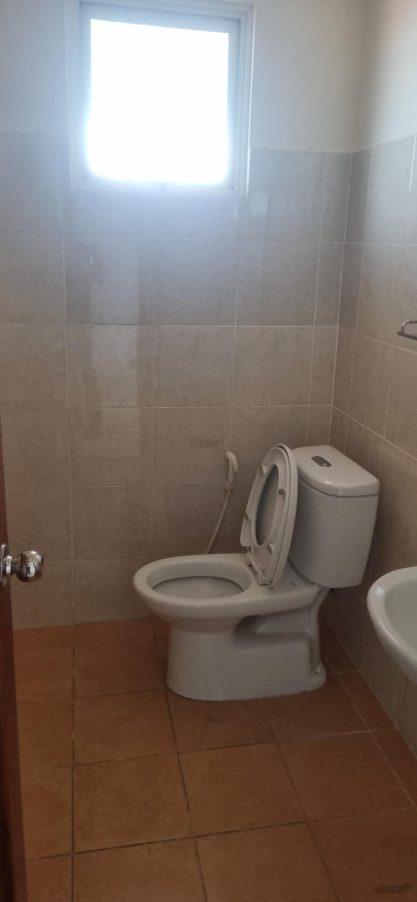 Bán căn hộ 2PN 1WC giá tốt tại Xã Bình Hưng, 2,1 tỷ, 60m2 view đẹp