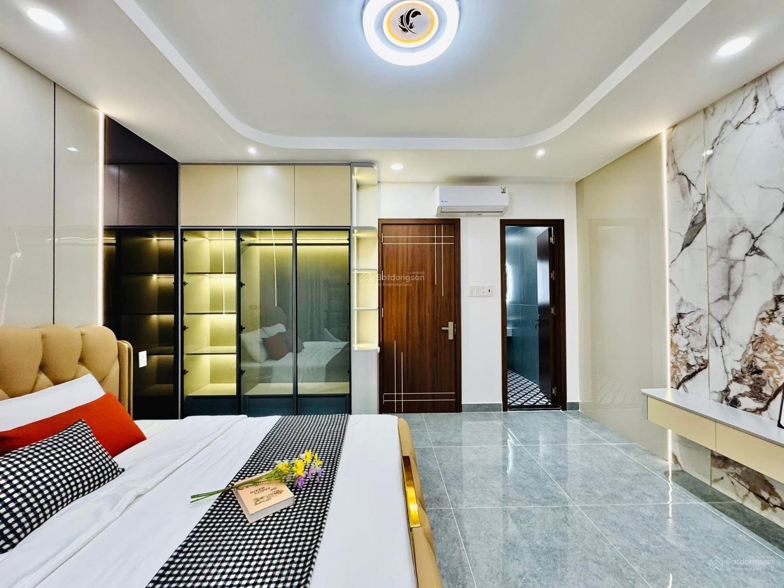 Nhà đẹp vị trí vip đường 3 tháng 2, quận 10, diện tích 48m2/ Giá 3 tỷ 980tr/ Pháp lý sạch shr