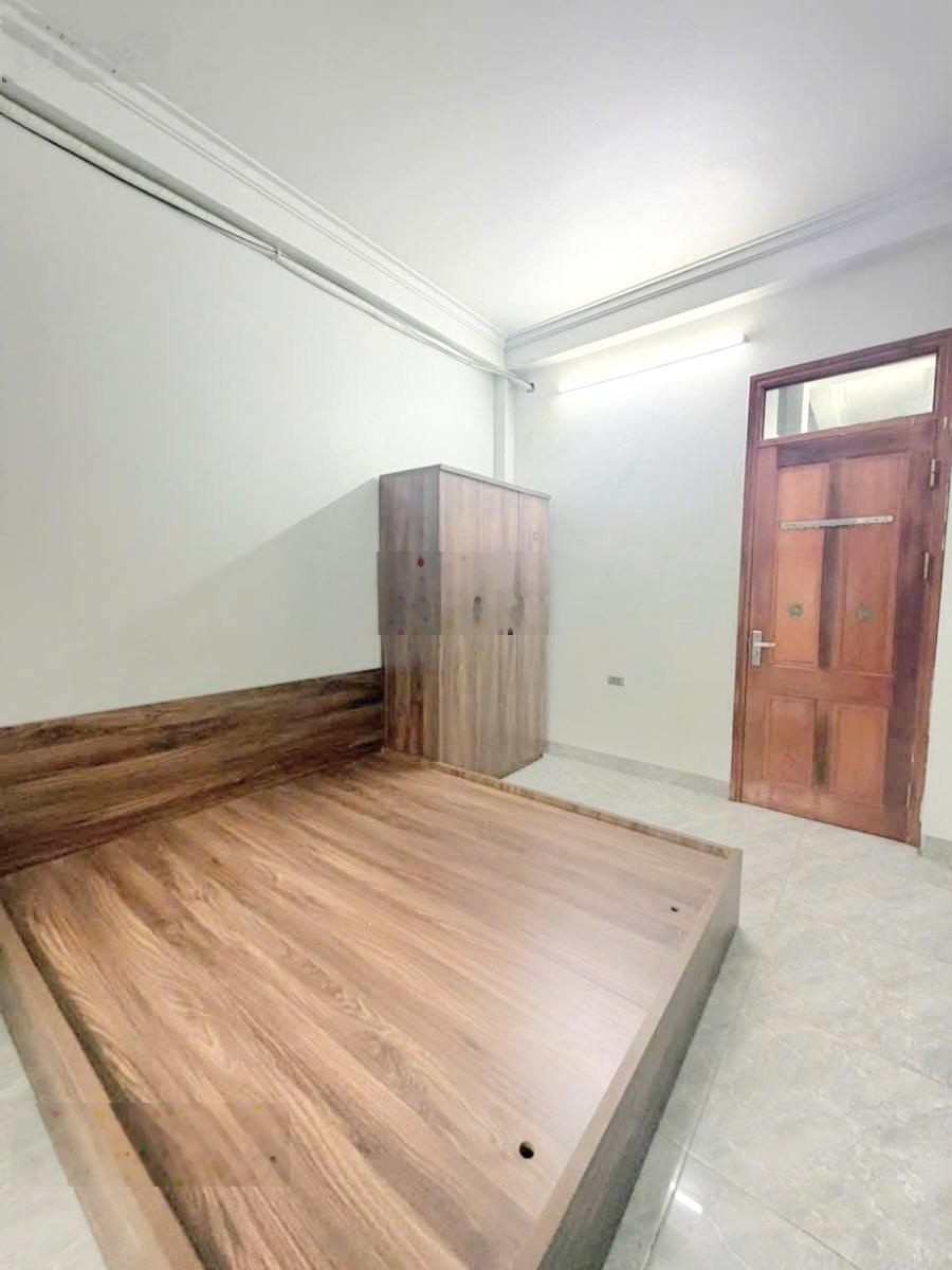 Ngon bổ rẻ! Doãn Kế Thiện, vf3 đỗ cửa, 60m ra mặt phố, 2 thoáng, thang máy, cho thuê tốt 38m2*5T