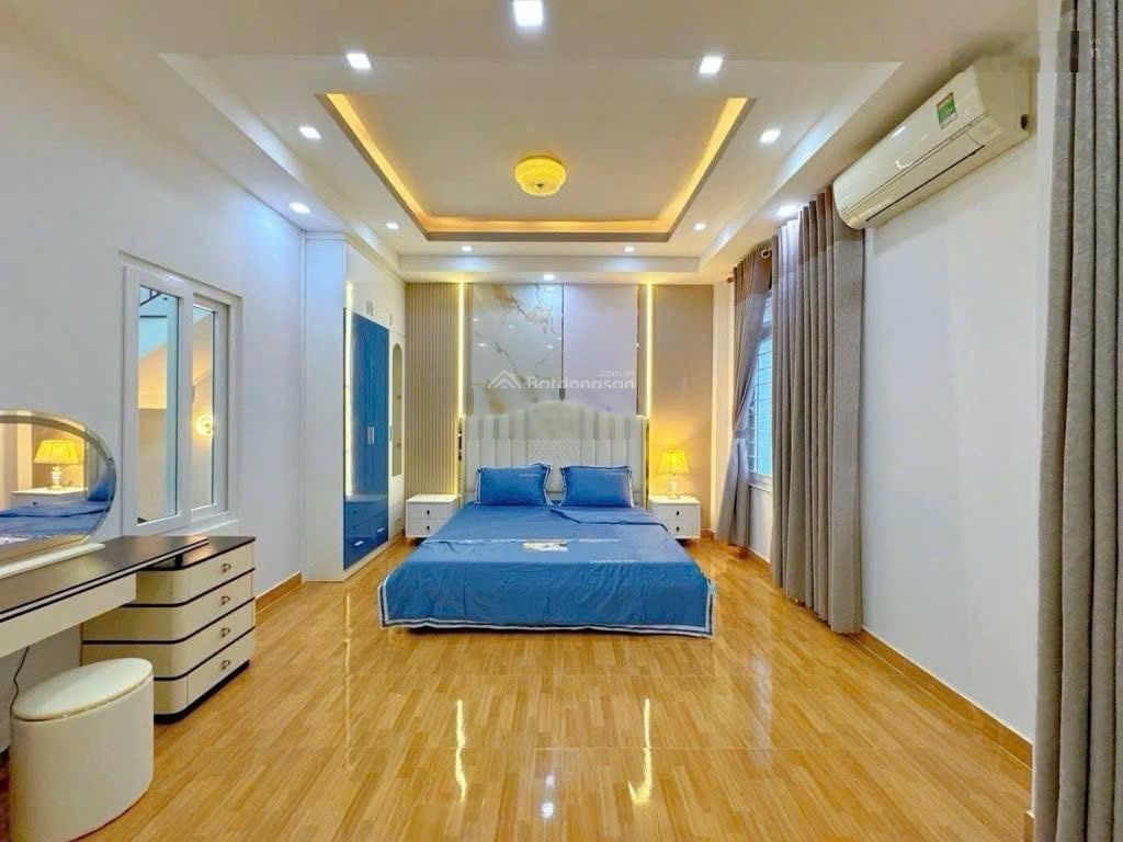 Bán gấp nhà 5 tầng. HXH thông. Ngang 6m hiếm có. Giá tốt TL chính chủ