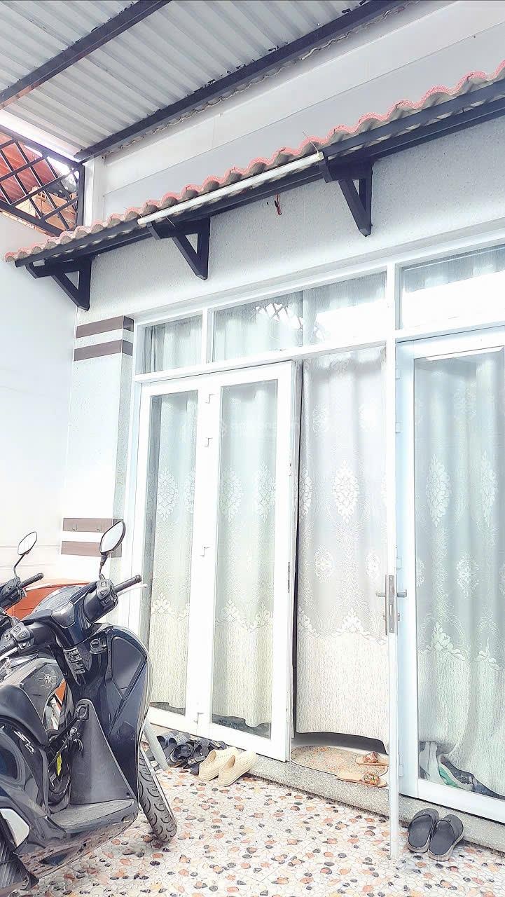 Bán nhà hẻm 1 trệt 1 lầu Huỳnh Tấn Phát, DT 72m2 giá chỉ 4,1 tỷ
