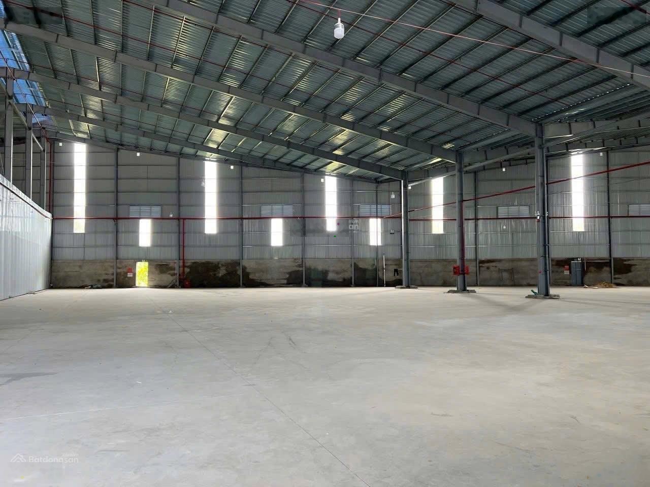 Cho thuê kho 4.000m2 - mặt tiền QL 61C, Cái Răng