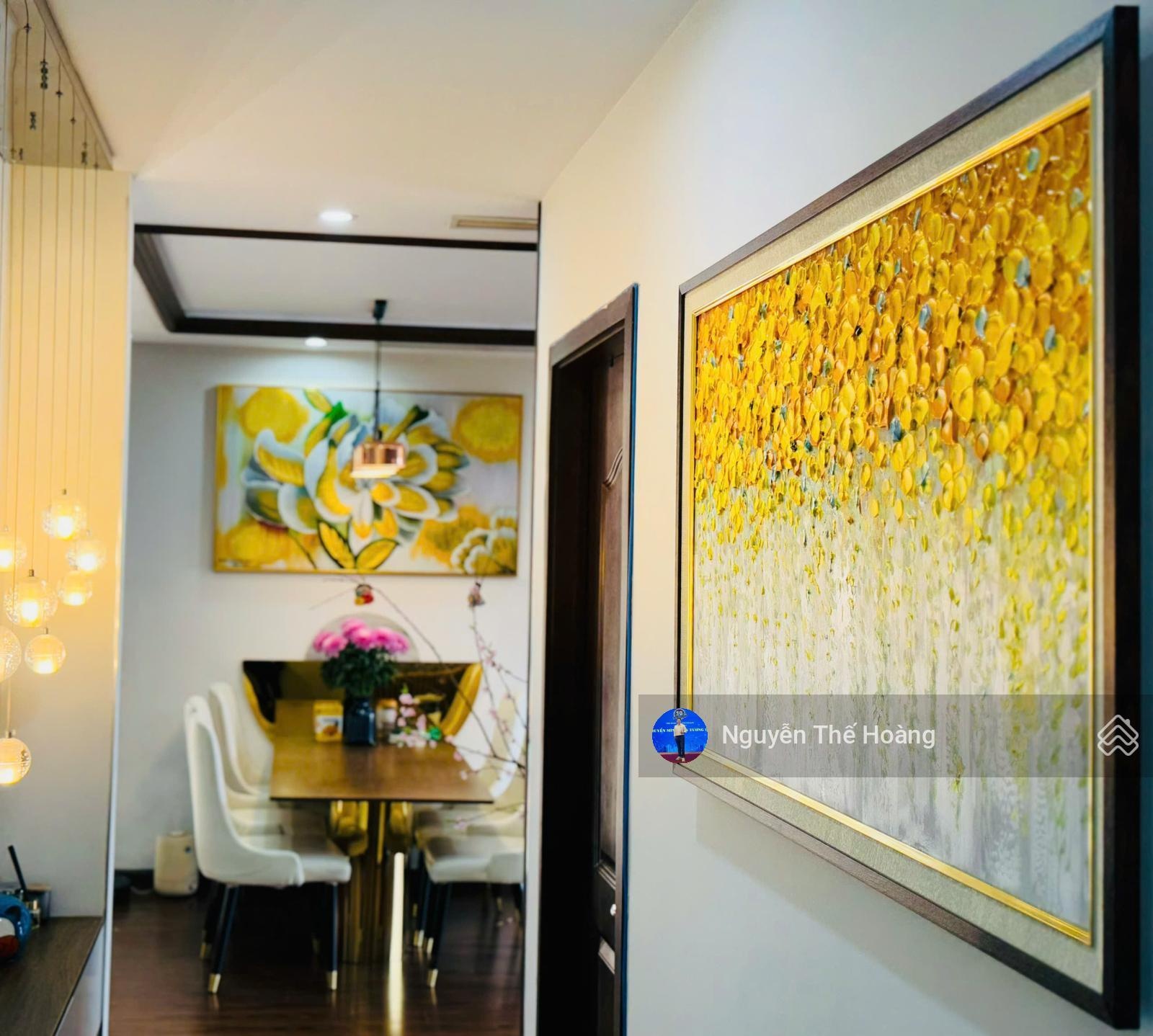 Giá thật. Bán CH 3N - 2WC 105m2 tòa RomanPlaza. Tầng trung BC thoáng mát, Full nội thất, Sổ đỏ.